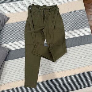 🛍️ Noisy May Olive High-Waist Pants